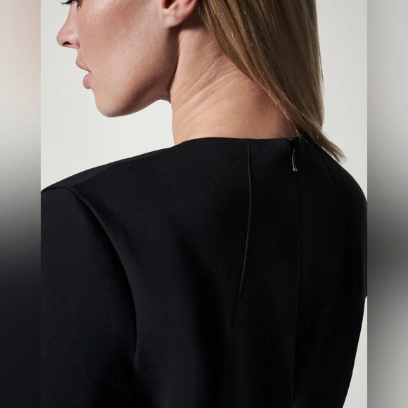 SPANX Perfect  Crew Neck Top - Picture 4 of 9